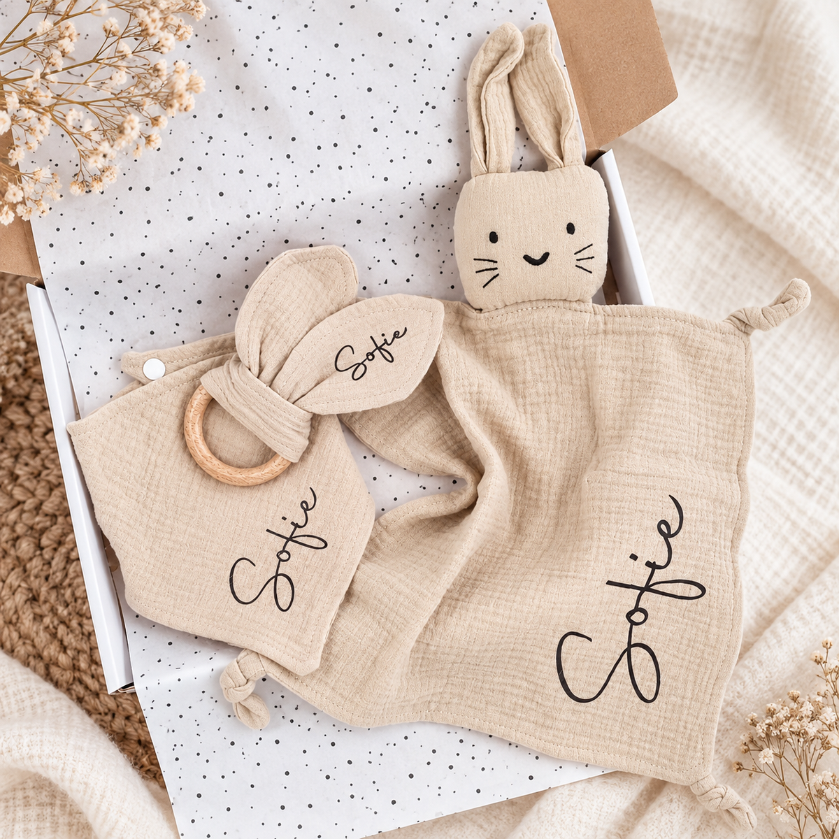 Gepersonaliseerd babycadeauset met naam – origineel kraamcadeau